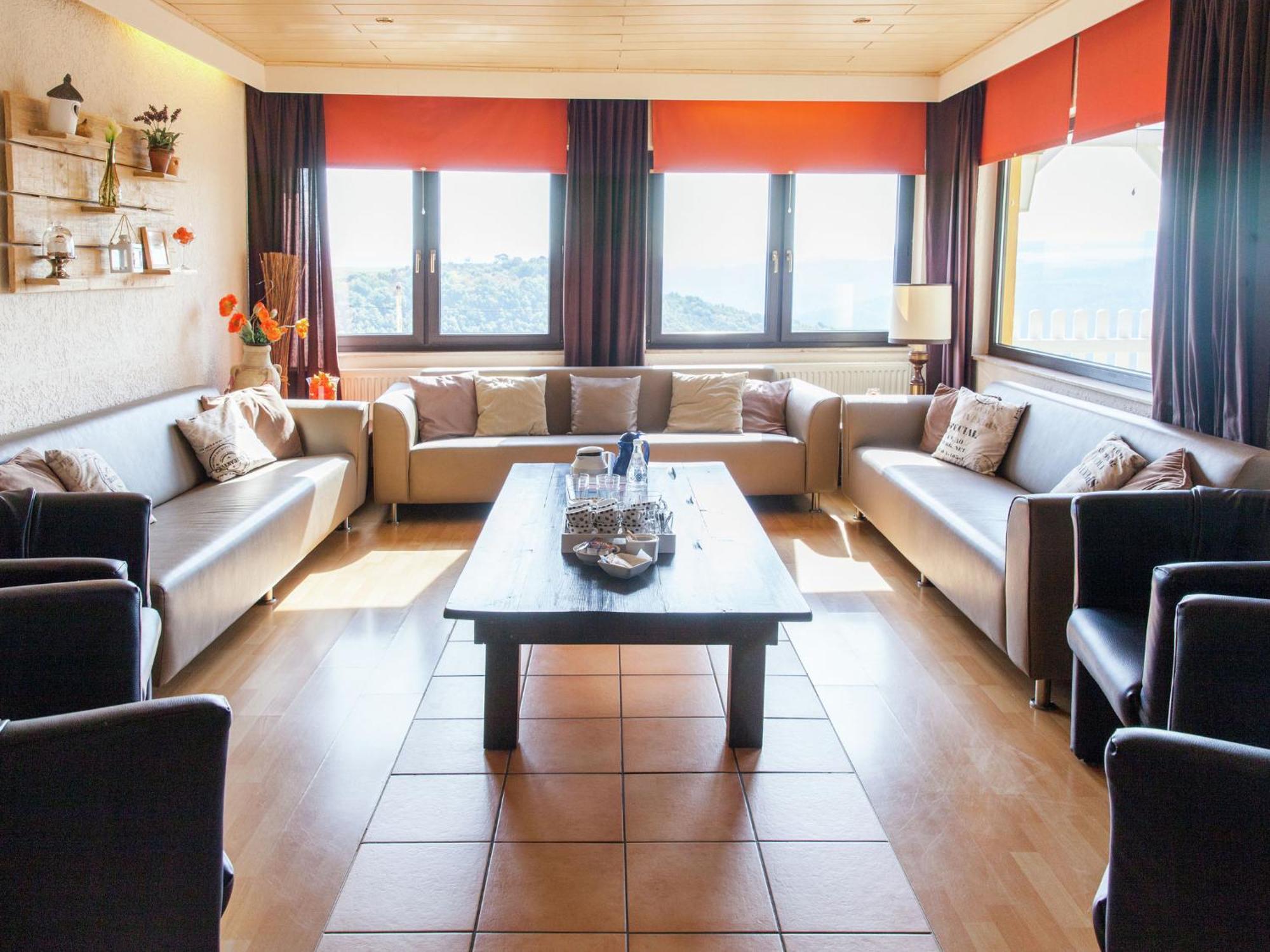 Beautiful Holidayhome With Sauna And Terrace Harscheid Buitenkant foto