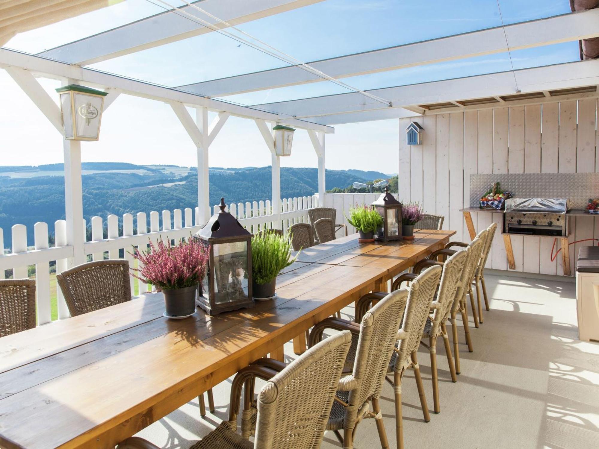 Beautiful Holidayhome With Sauna And Terrace Harscheid Buitenkant foto